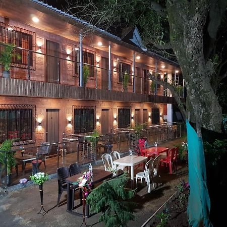 C P Cottage Resort Mahabaleshwar Exterior photo