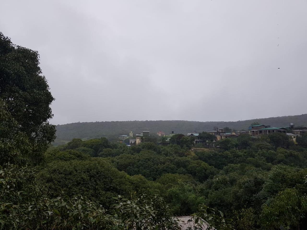 C P Cottage Resort Mahabaleshwar Exterior photo